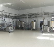 Caseificio per produzione di Latte intero, Jogurt e Formaggi